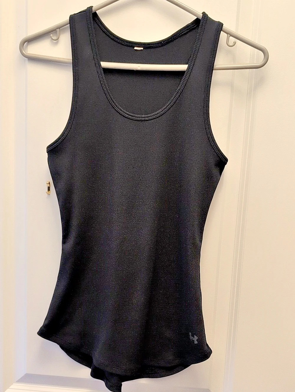 Under Armour Black Athletic Tank Top Like New